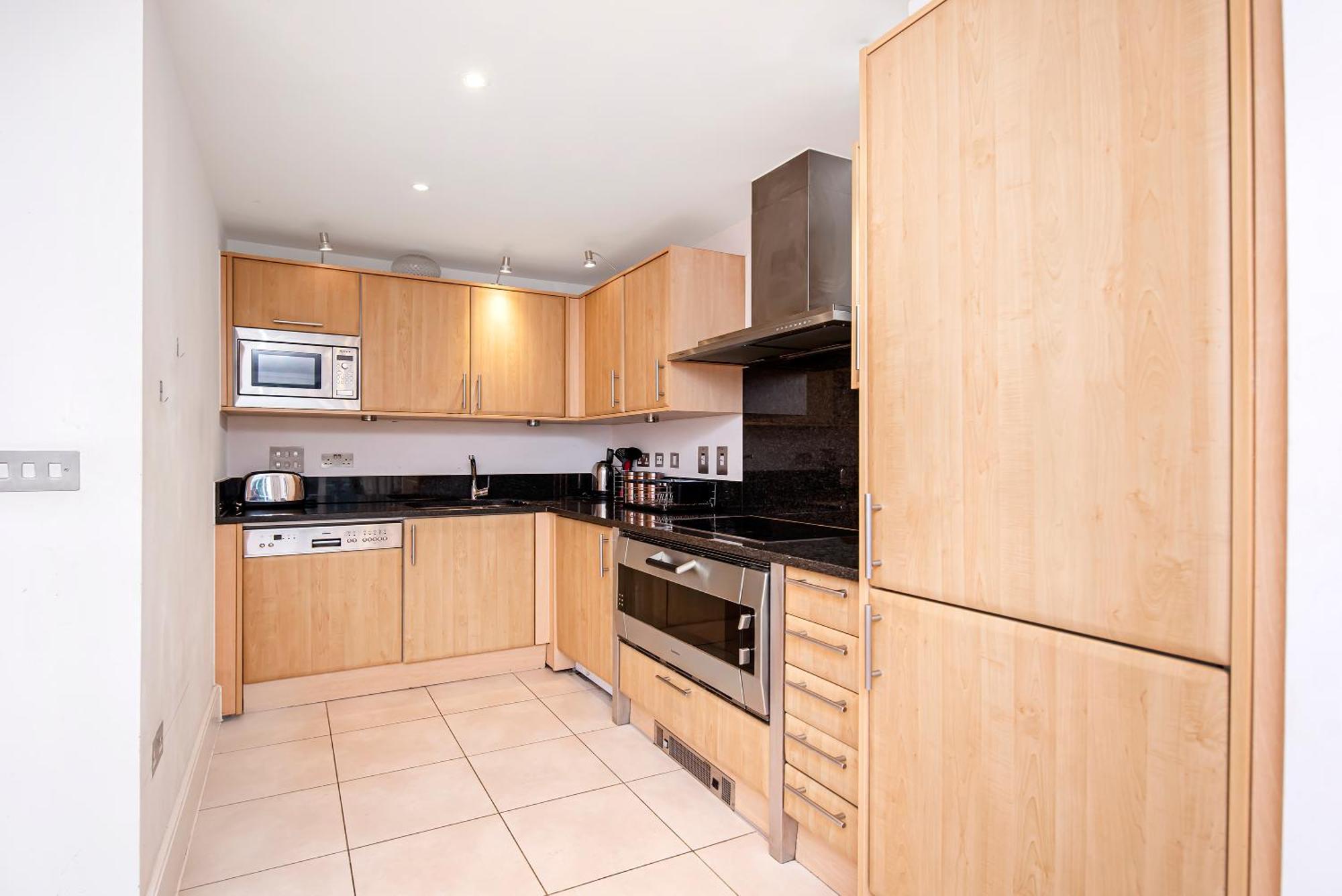 2 Bed With Large Terrace Apartment