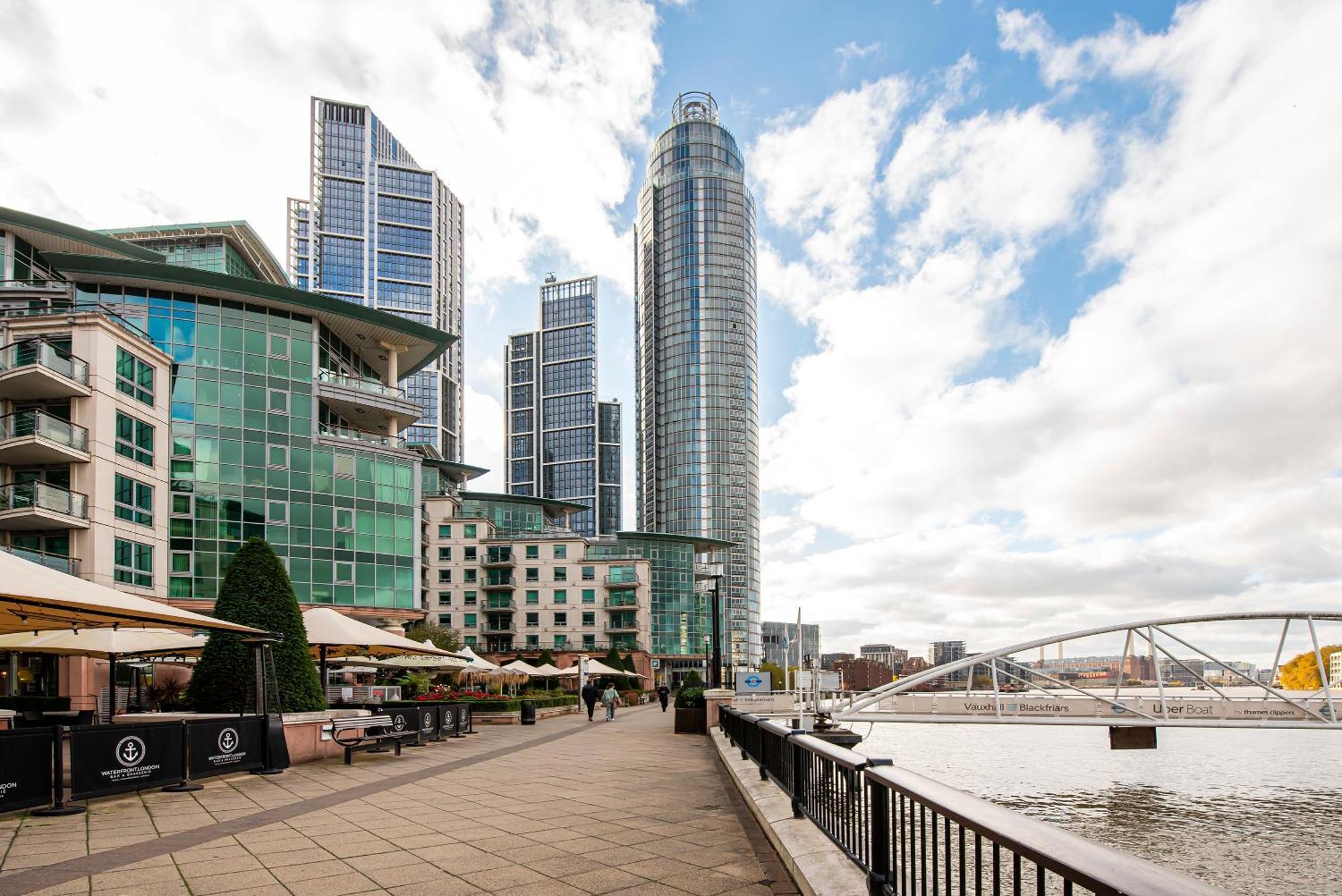 2 Bed With Large Terrace Apartment London